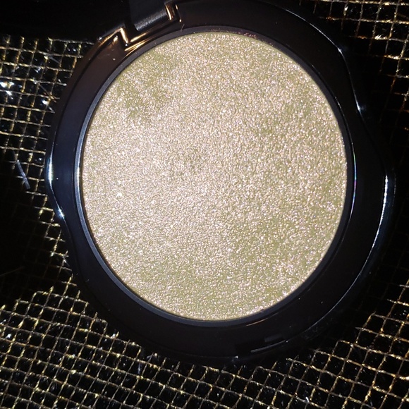 💙🌟🧚‍♀️GRAVITRON Kat Von D DISCONTINUED Metal Crush Extreme Highlighter NWT - Picture 9 of 10